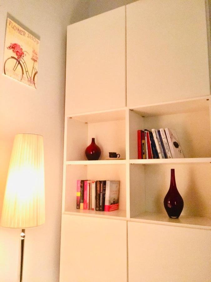 Metro A Modern Apartment Rome Bagian luar foto